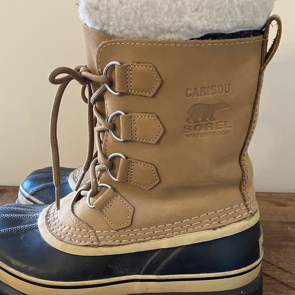 Sorel original Caribou leather & rubber Winter Boots. - Picture 2 of 8